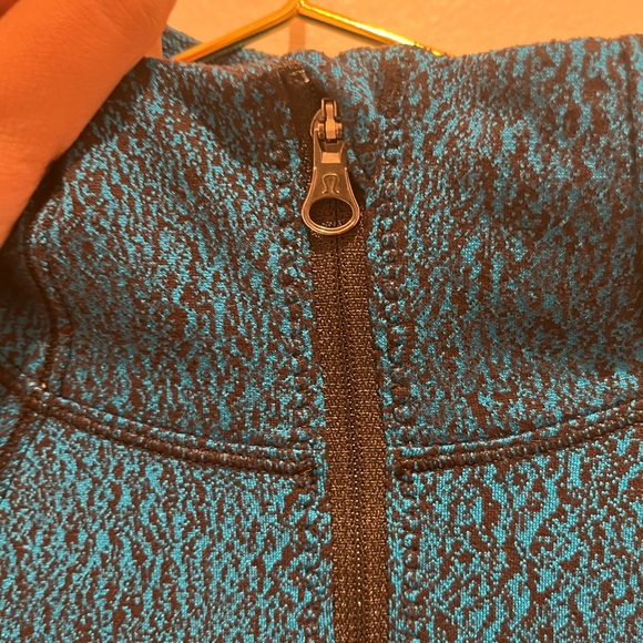 Lululemon Rush Hour 1/2 Zip Blue Running Jacket Size 10 - Picture 4 of 10